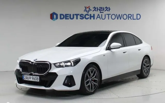 인천중고차거래 5시리즈 (G60) 520i 매물 사진 2 - 2025/02 29,234km