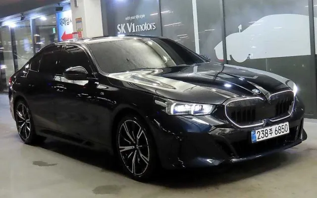 인천중고차거래 5시리즈 (G60) 530i xDrive 매물 사진 13 - 2025/03 30,255km